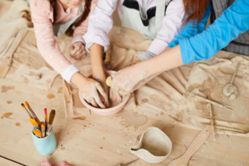 Stage poterie & arts plastiques 6-11 ans 🎨